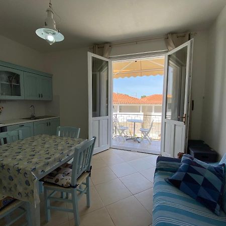 Sabrina Apartments Porto Pino Luaran gambar