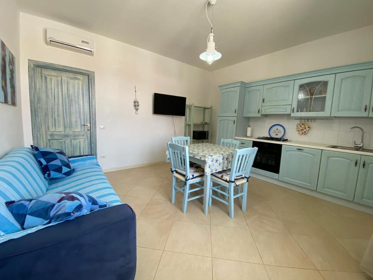 Sabrina Apartments Porto Pino Luaran gambar