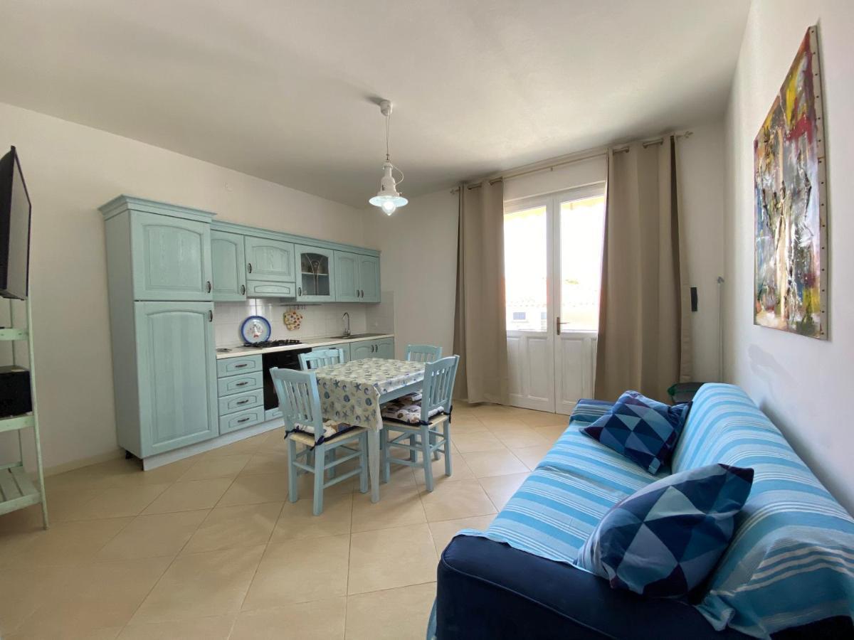 Sabrina Apartments Porto Pino Luaran gambar